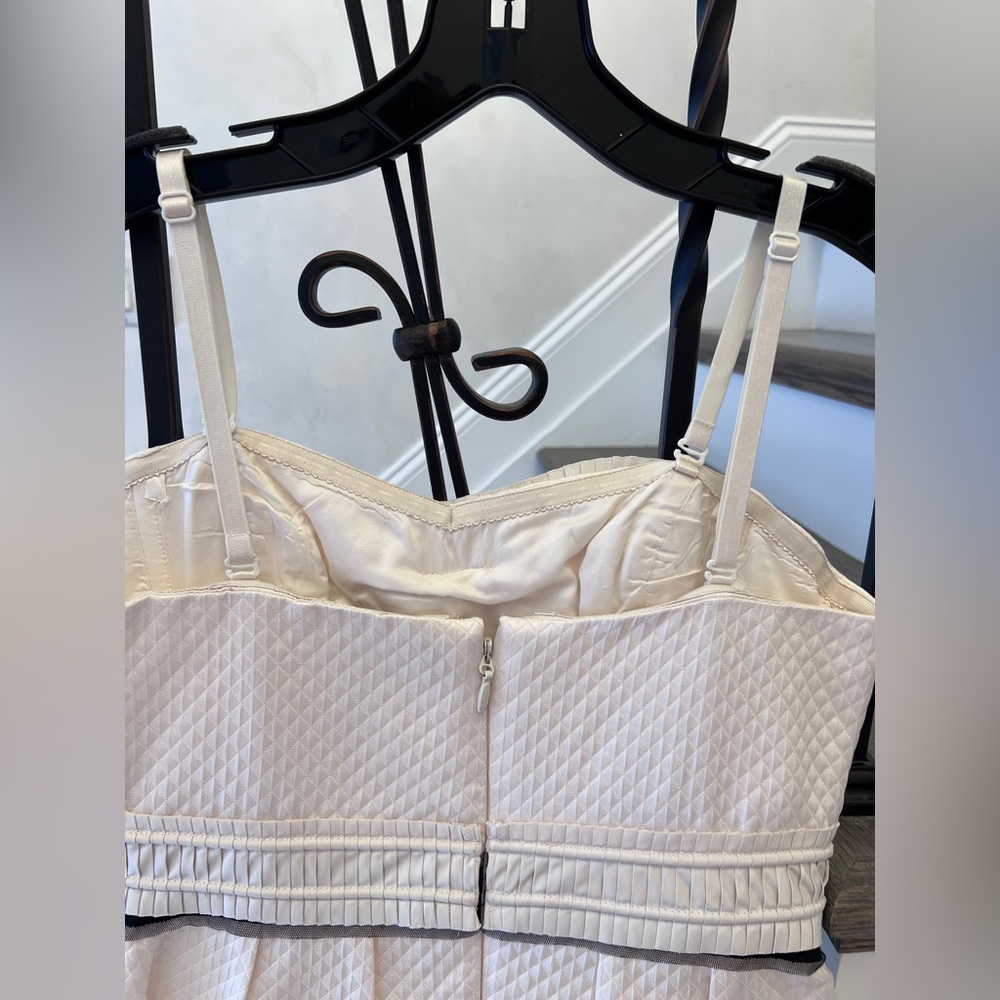 BCBGMAXAZRIA Strapless Cream Textured Dress | Size 8 | NWOT Optional Straps - Picture 7 of 12